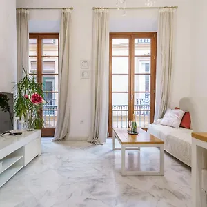 https://malagasuite-city-center-malaga.es-andalucia.com